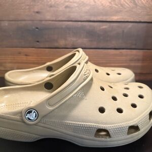 Men’s size 8-9 Women’s 10-11 - Beige Crocs Clogs